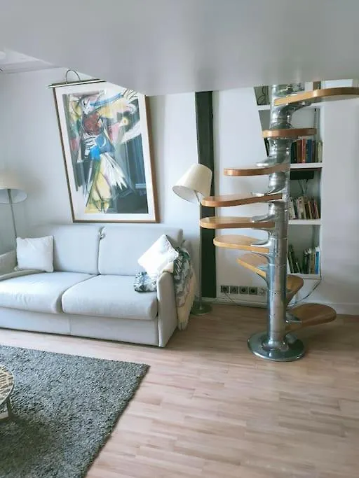 Ferienwohnung Paris Centre Grand Duplex Avec Belle Terrasse
