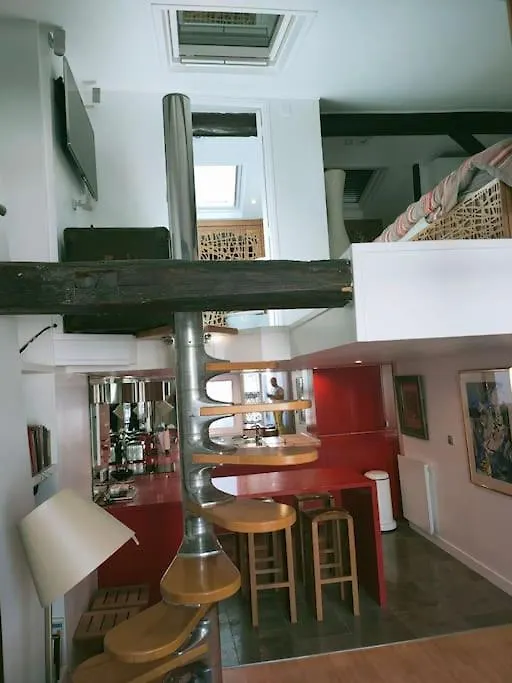 Ferienwohnung Paris Centre Grand Duplex Avec Belle Terrasse