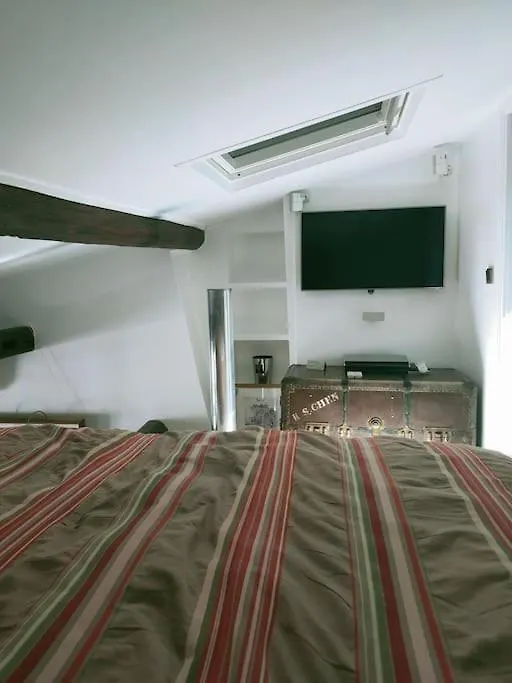 Ferienwohnung Paris Centre Grand Duplex Avec Belle Terrasse